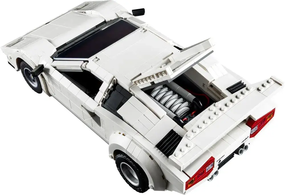 LEGO Icons 10337 Lamborghini Countach 5000 Quattrovalvole details