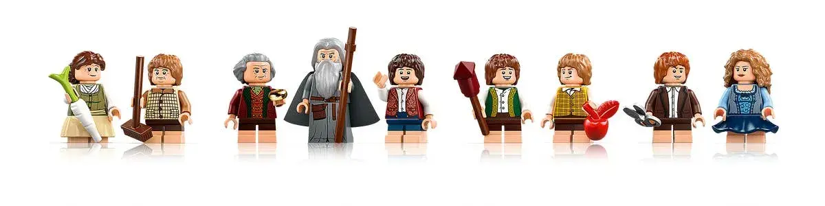 LEGO Icons 10354 The Lord of the Rings: The Shire box back