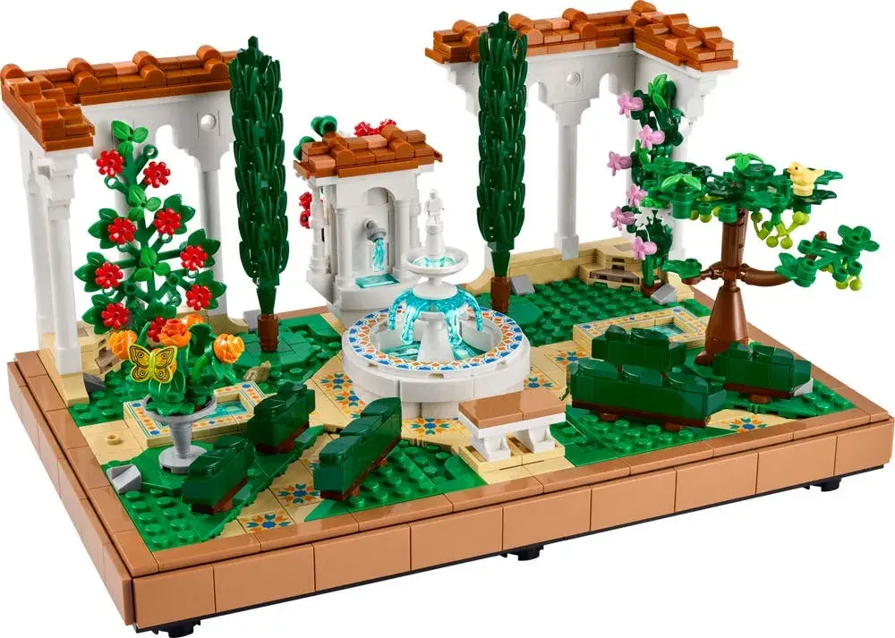 LEGO Icons 10359 Fountain Garden