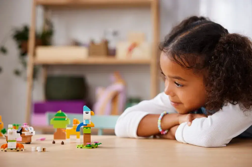 LEGO Classic 11034 Creative Pets details