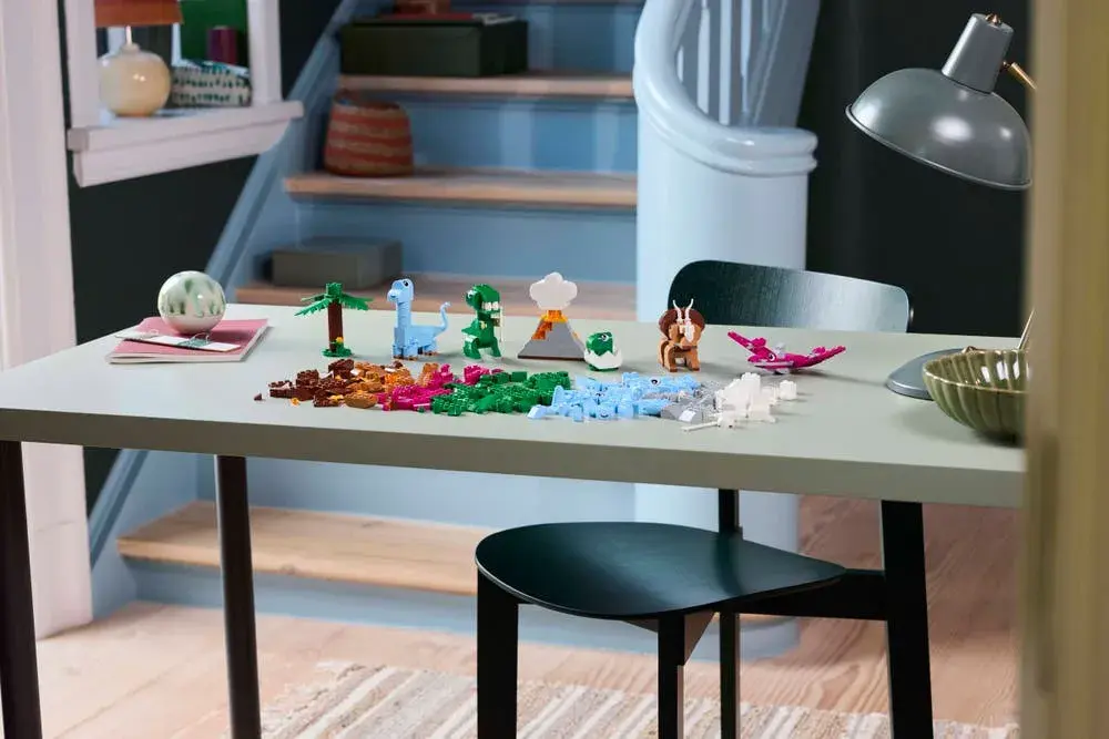 LEGO Classic 11041 Creative Dinosaurs details