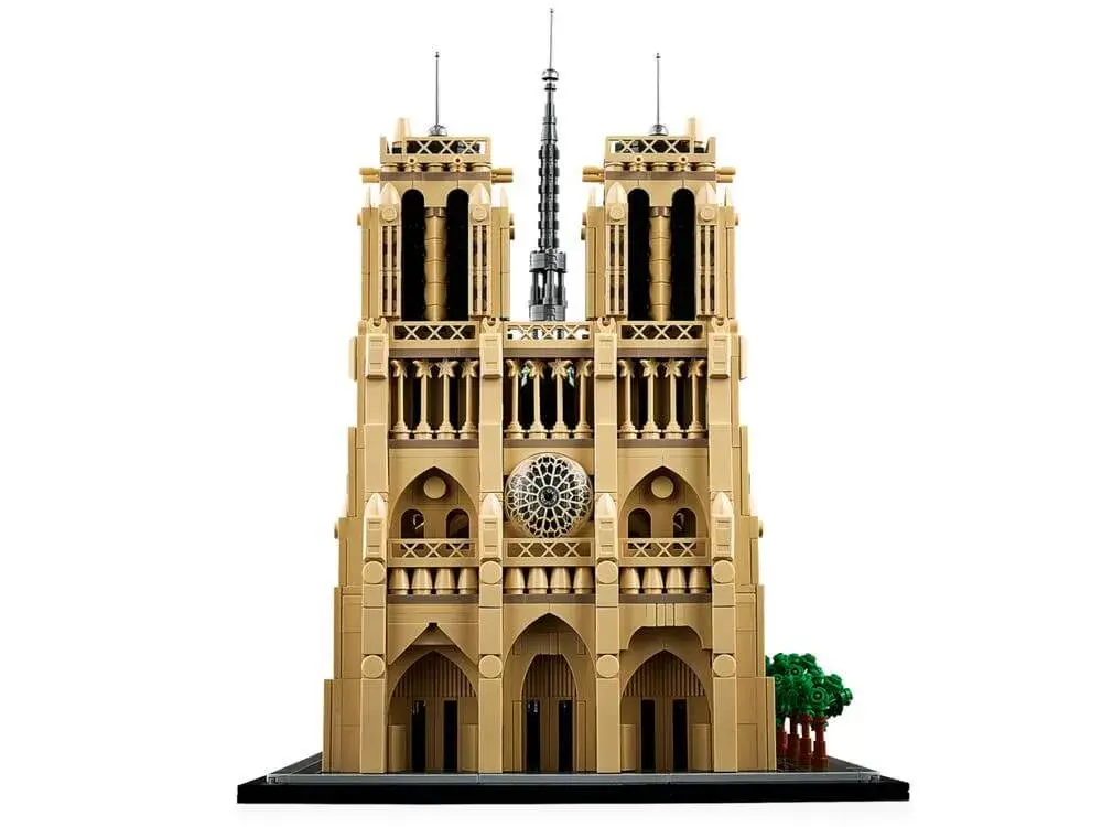 LEGO Architecture 21061 Notre-Dame de Paris details