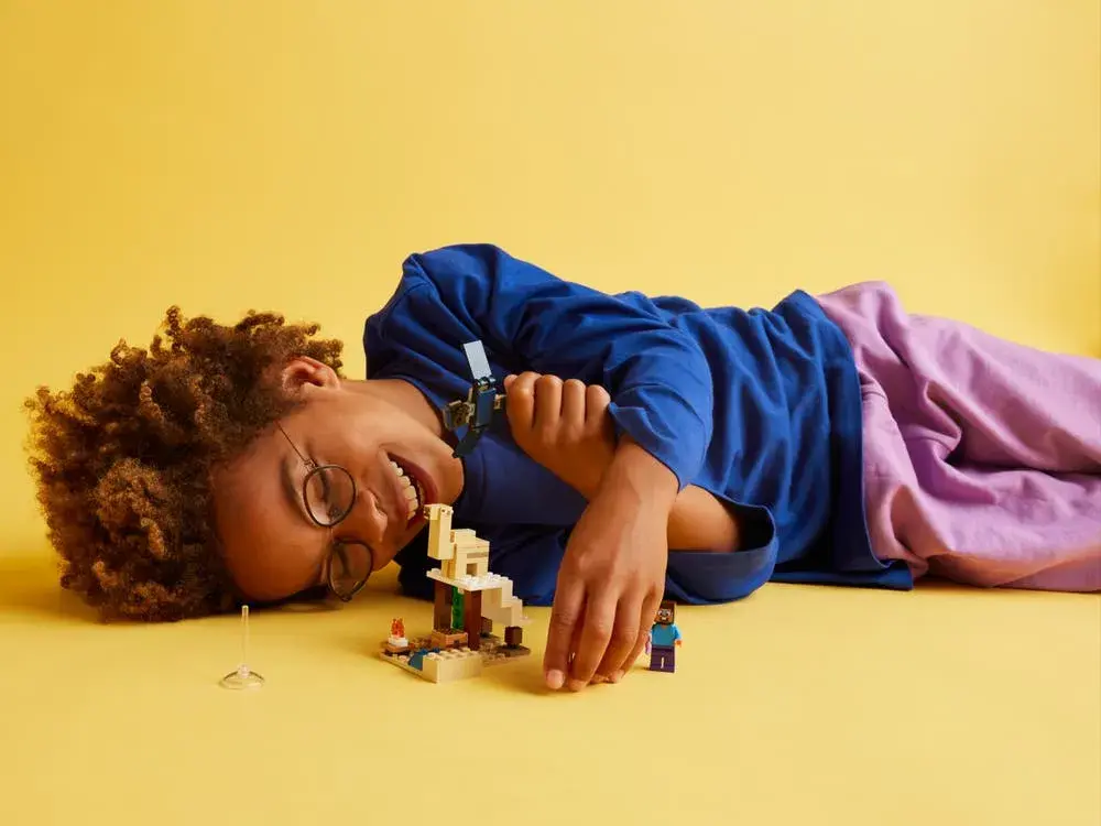 LEGO Minecraft 21251 Steve's Desert Expedition details