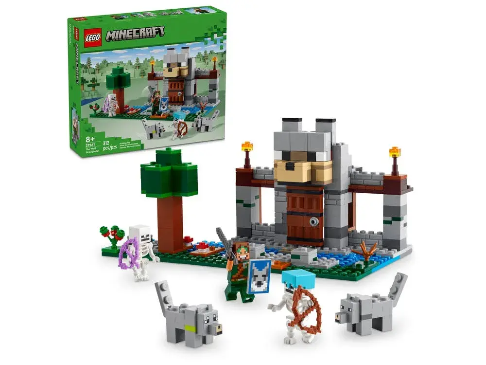 LEGO Minecraft 21261 The Wolf Stronghold box front