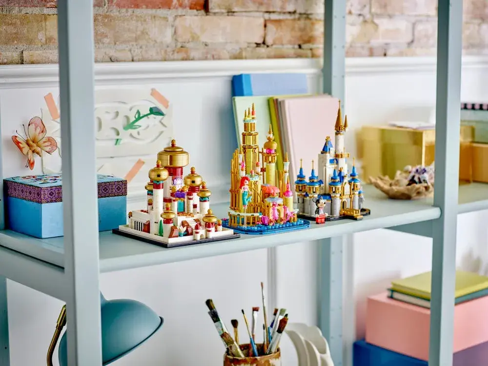 LEGO Disney 40708 Mini Disney Ariel's Castle box back