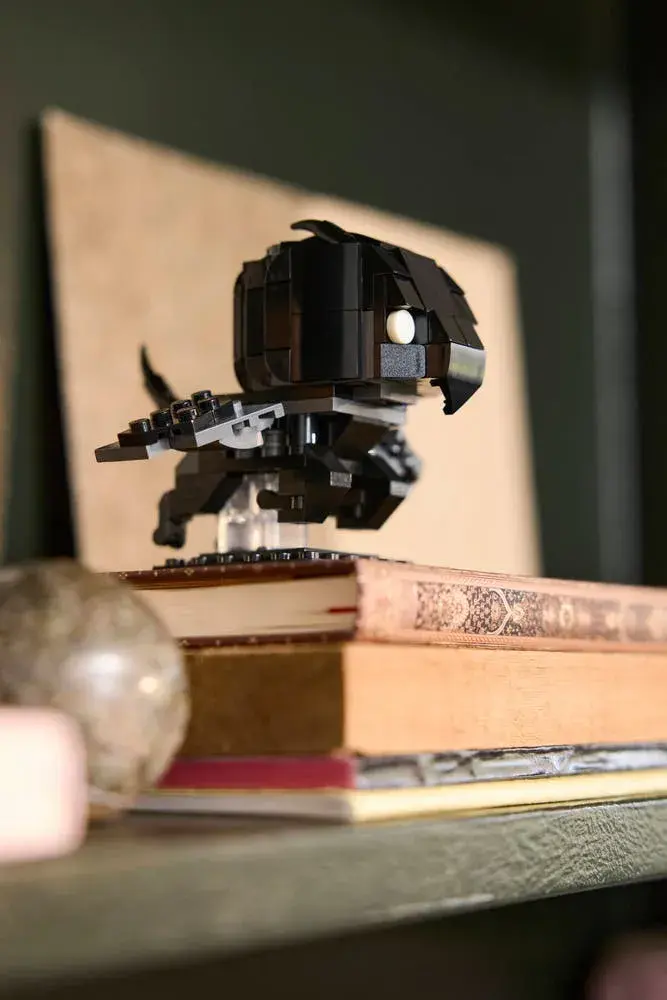 LEGO Harry Potter 40802 Luna Lovegood & Thestral Figures details