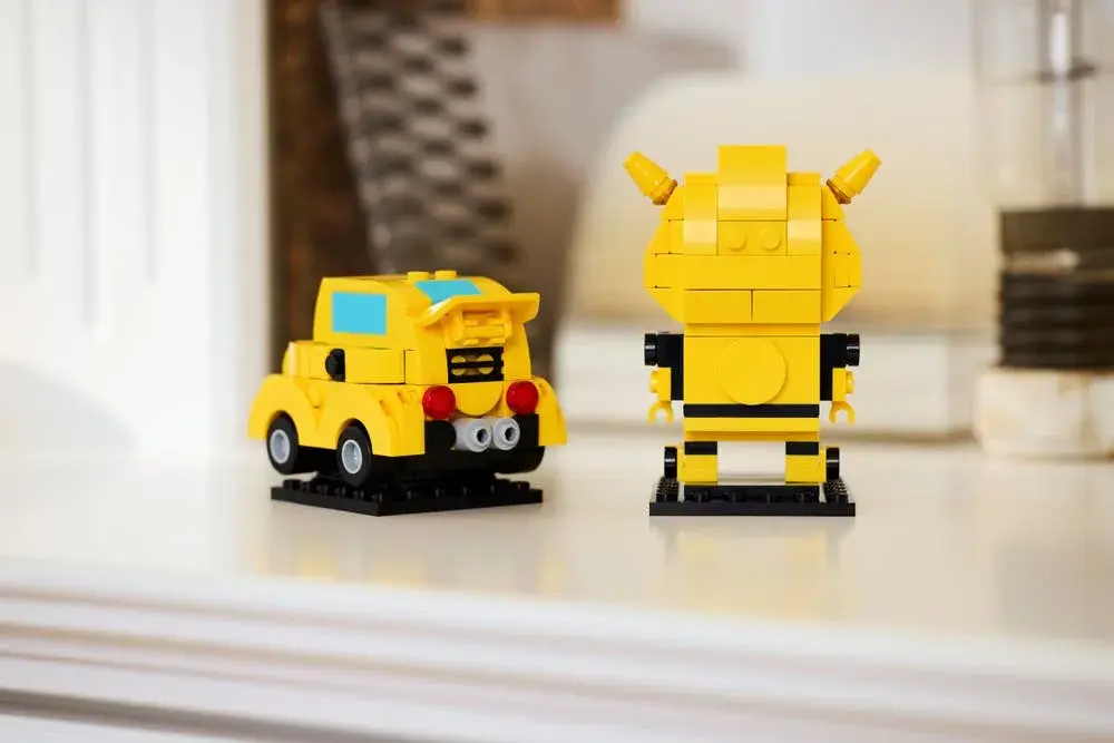 LEGO BrickHeadz 40804 Bumblebee Robot & Vehicle details