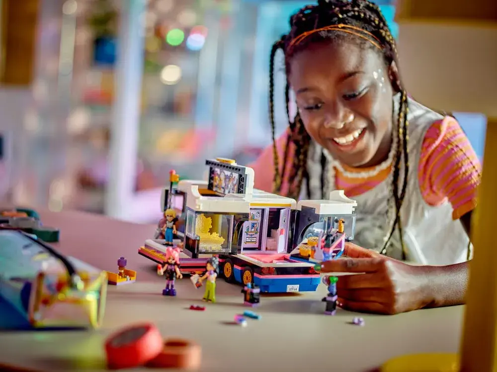 LEGO Friends 42619 Pop Star Music Tour Bus details