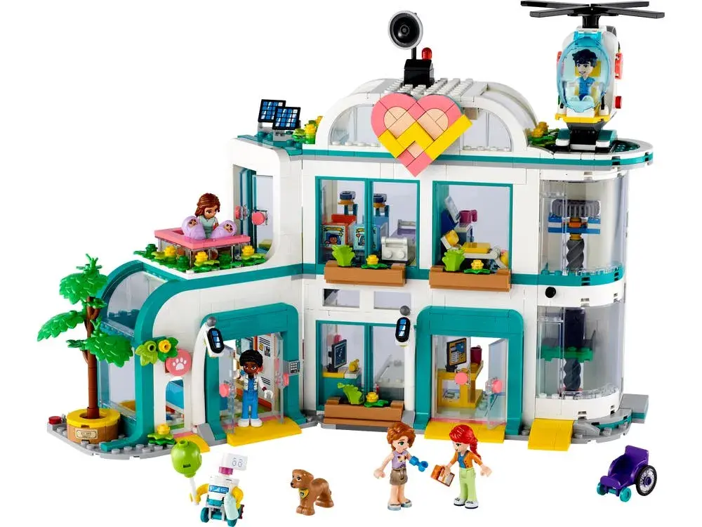 LEGO Friends 42621 Heartlake City Hospital