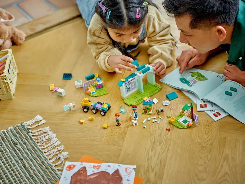 LEGO Friends 42632 Farm Animal Vet Clinic details