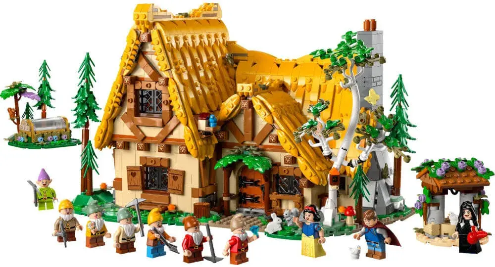 LEGO Disney 43242 Snow White and the Seven Dwarfs' Cottage