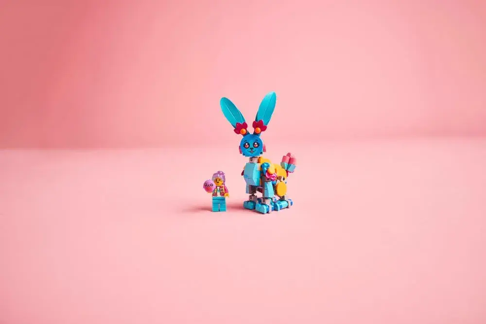 LEGO DREAMZzz 71488 Bunchu's Creative Animal Adventures details