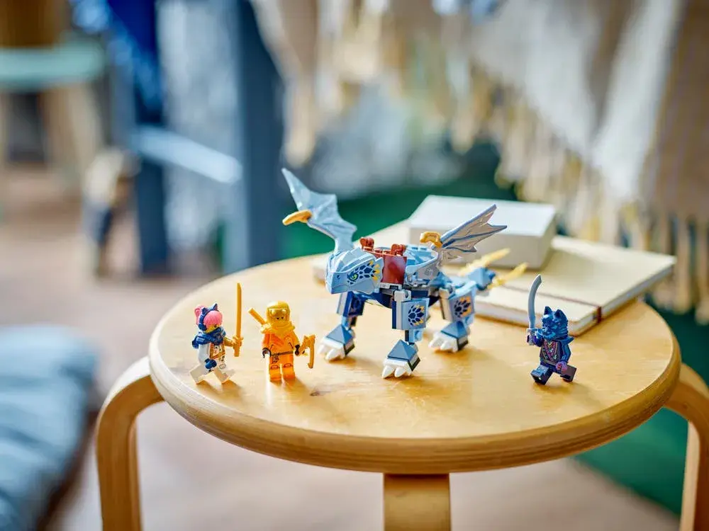 LEGO NINJAGO 71810 Young Dragon Riyu box back