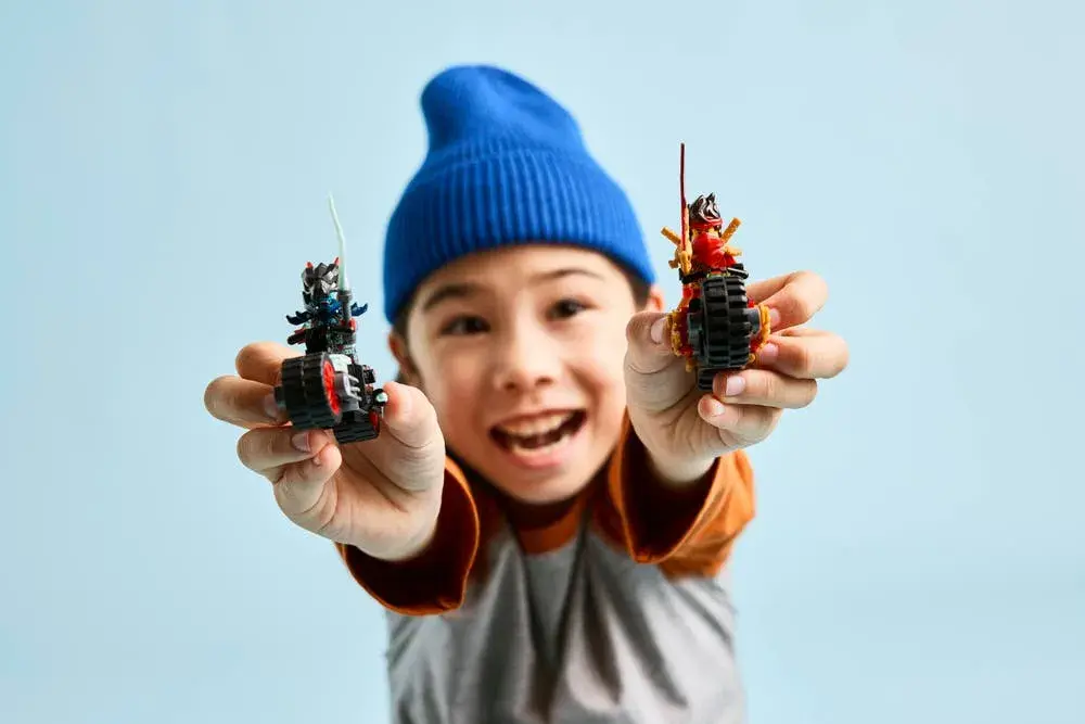 LEGO NINJAGO 71838 Kai's Motorcycle Speed Race details