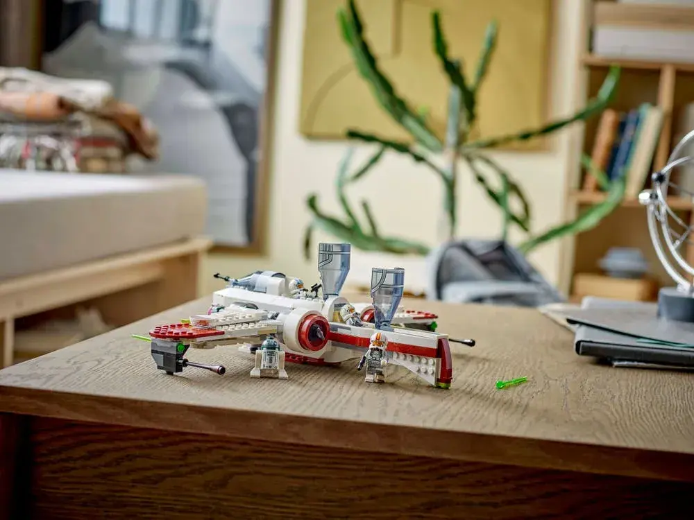 LEGO Star Wars 75402 ARC-170 Starfighter details