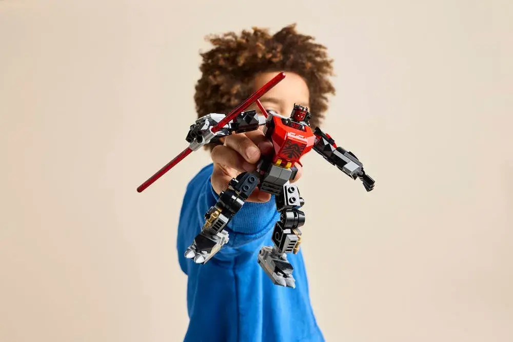 LEGO Star Wars 75411 Darth Maul Mech details