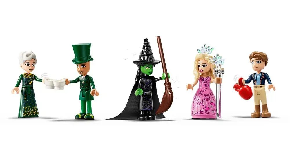 LEGO Wicked 75684 Welcome to Emerald City details