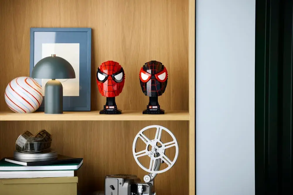 LEGO Marvel 76329 Miles Morales' Mask details