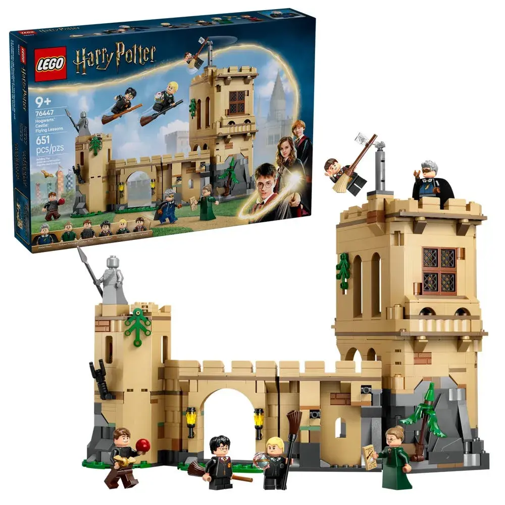 LEGO Harry Potter 76447 Hogwarts Castle: Flying Lessons box front