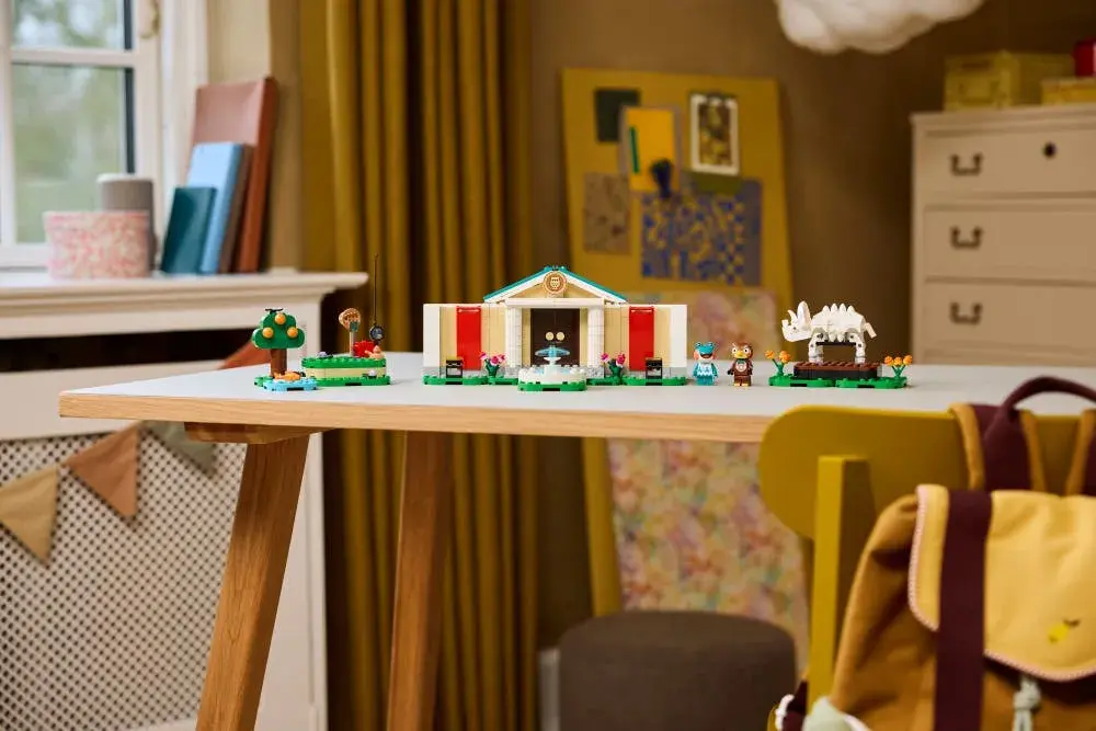 LEGO Animal Crossing 77056 Blathers's Museum Collection details