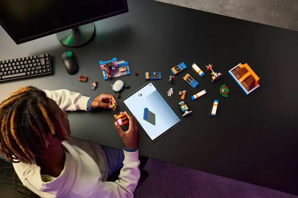 LEGO Fortnite 77076 Durrr Burger Restaurant details